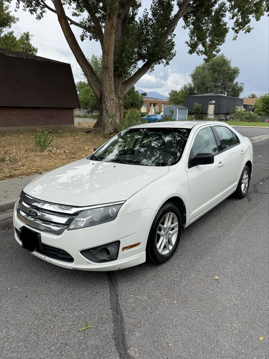2012 Ford Fusion SE