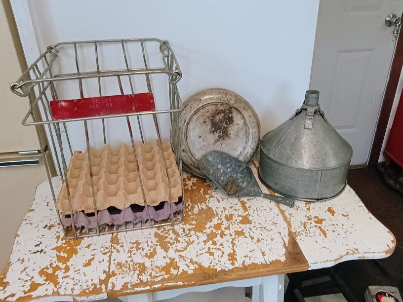 Metal lot. 4 PCs. You get all.