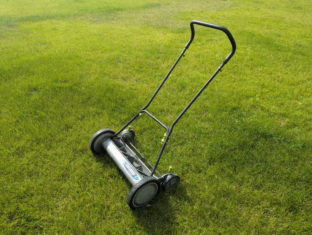 Earthwise 20-inch Push Reel Lawn Mower