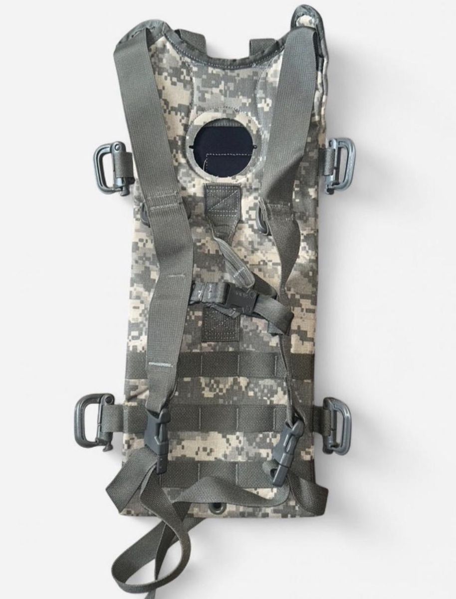 US Army ACU Digital Camo MOLLE II Hydration System Carrier Only (no bladder)