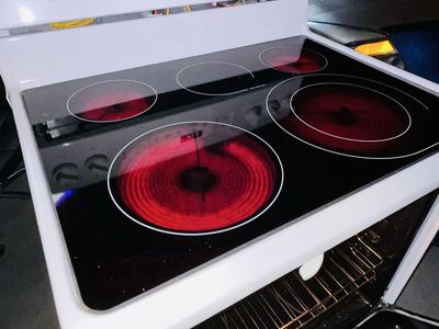 $450 OBO GOOD ELECTRIC STOVE GE 5 BURNERS CONVECTION OVEN