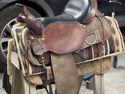 18” High Horse by Circle Y Lightweight Trail Saddle