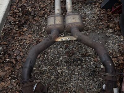 C5 Z06 Manifold With Cat And H- Pipe