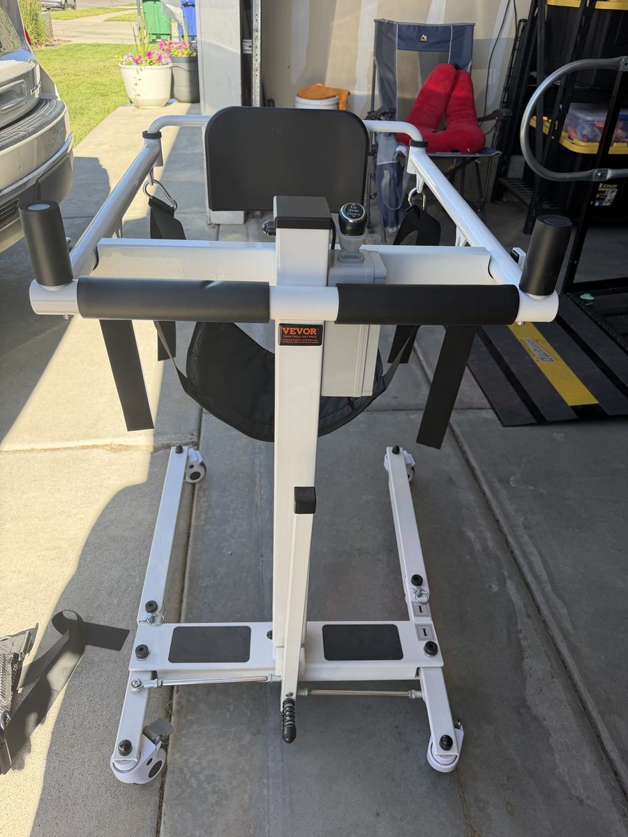 Patient transfer lift