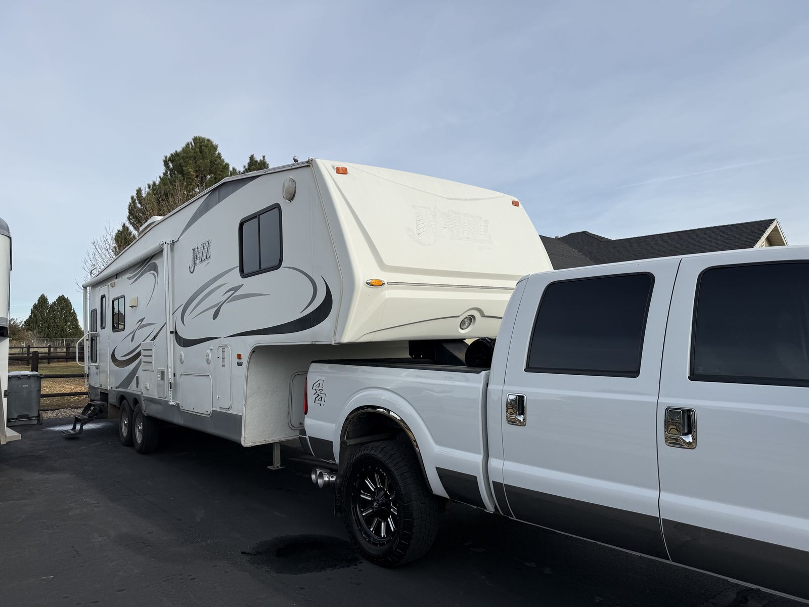 Fifth Wheel Trailer