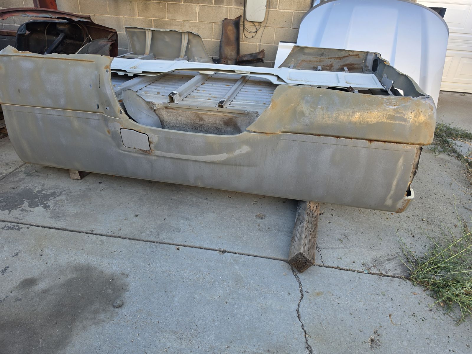 86 Toyota bed