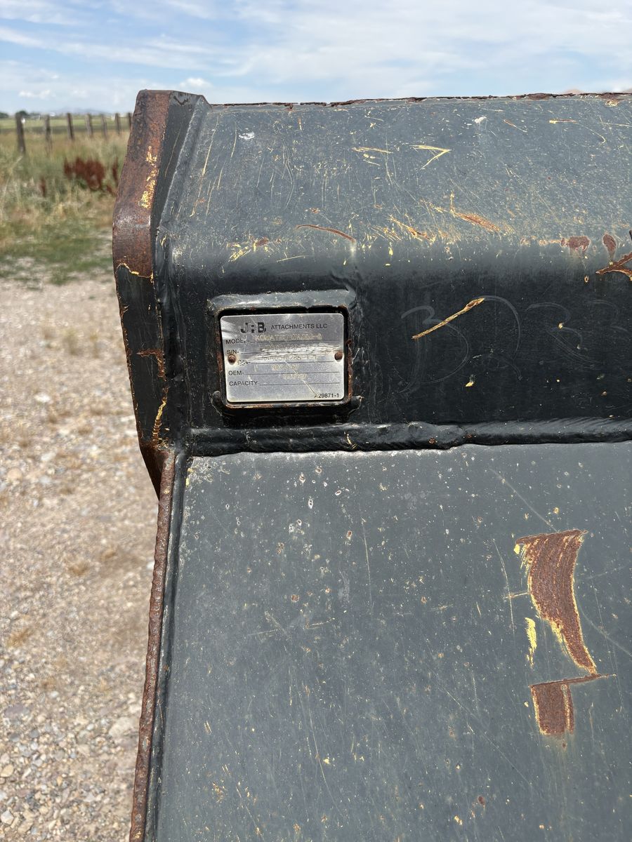 Main image 13