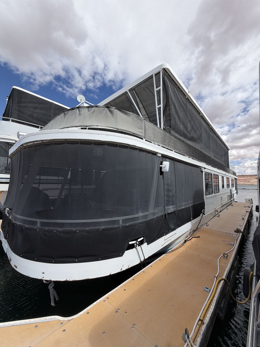 Single Owner Skipperliner Houseboat Lake Powell