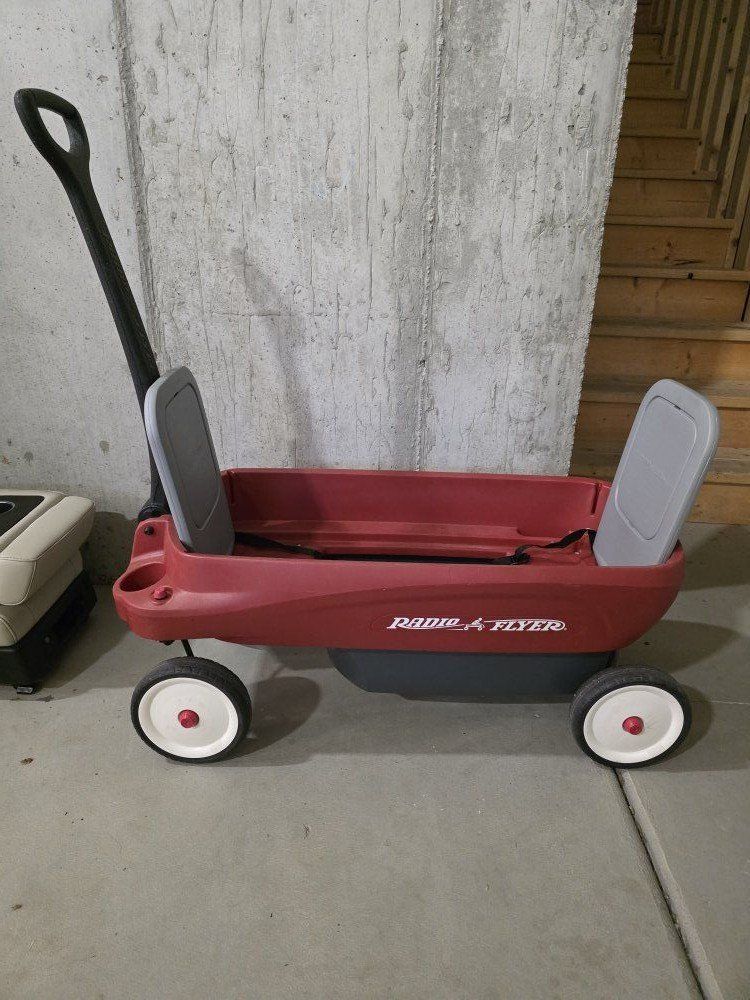 Radio Flyer plastic wagon
