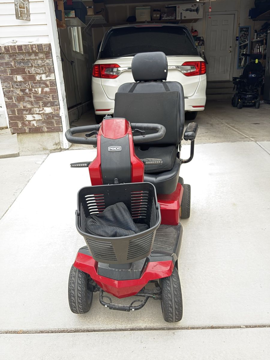 fancy scooter for seinors and disabled
