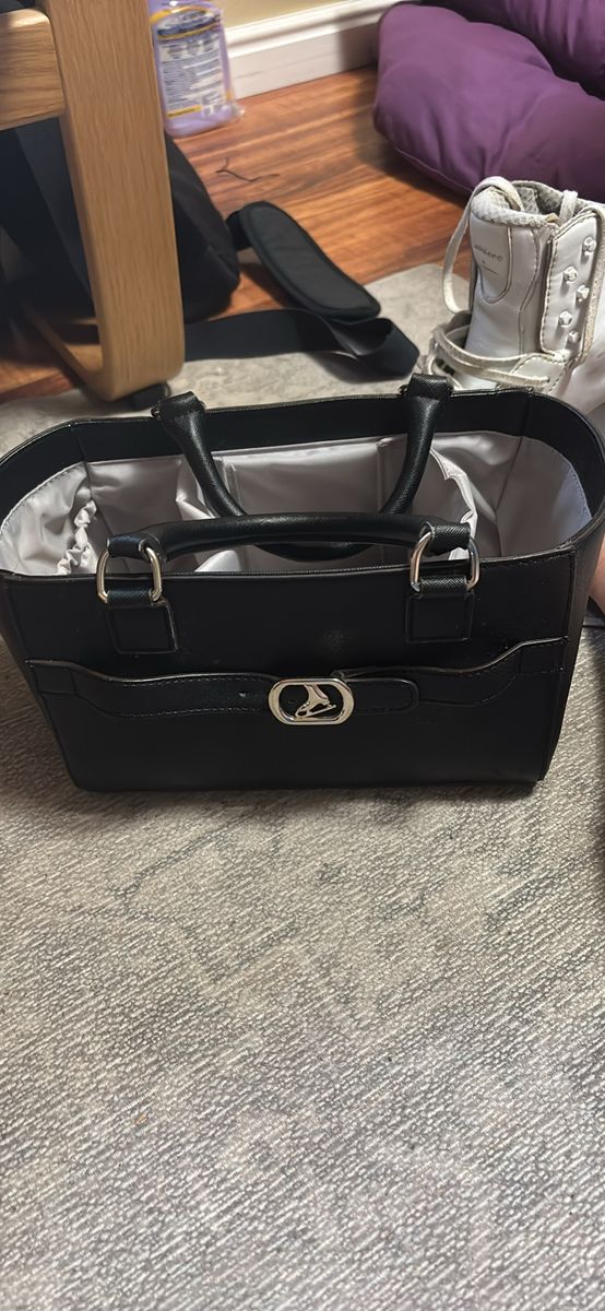 Kiss and cry ice skating bag. Black Figure Skating Tote Bag with Internal Dividers