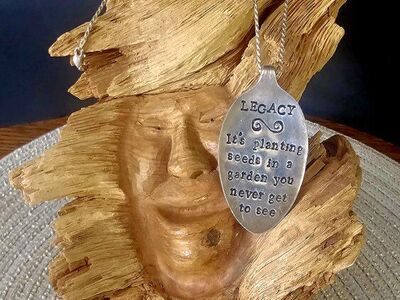 Vntg Broadway's HAMILTON 'LEGACY' Silver Pend W/Ch