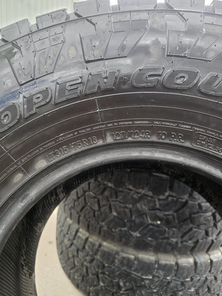 Great deal! 35" Toyo Open Country
