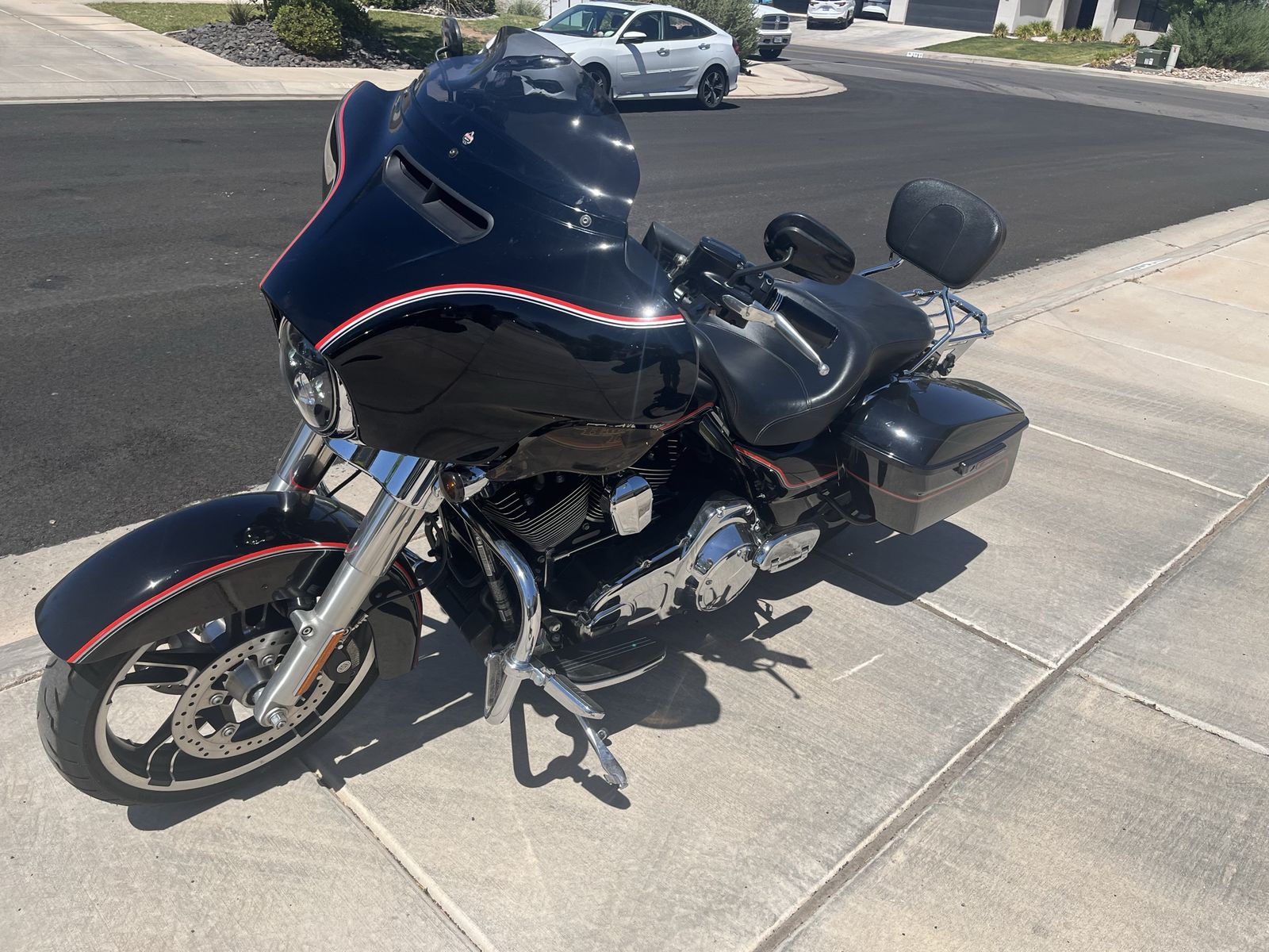 2014 Harley-Davidson Street Glide - Black - Excellent Condition Touring Motorcycle
