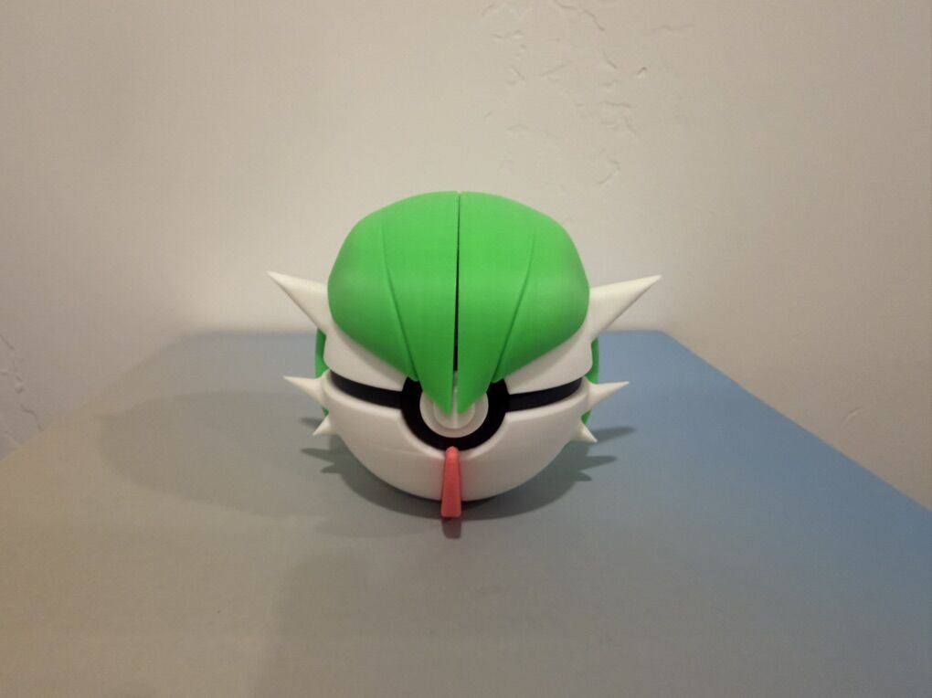 Gardevoir 3D Printed Pokeball
