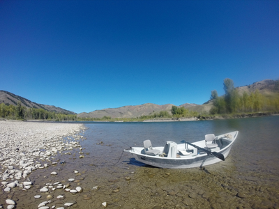 Like New 2001 Clackacraft 16wf