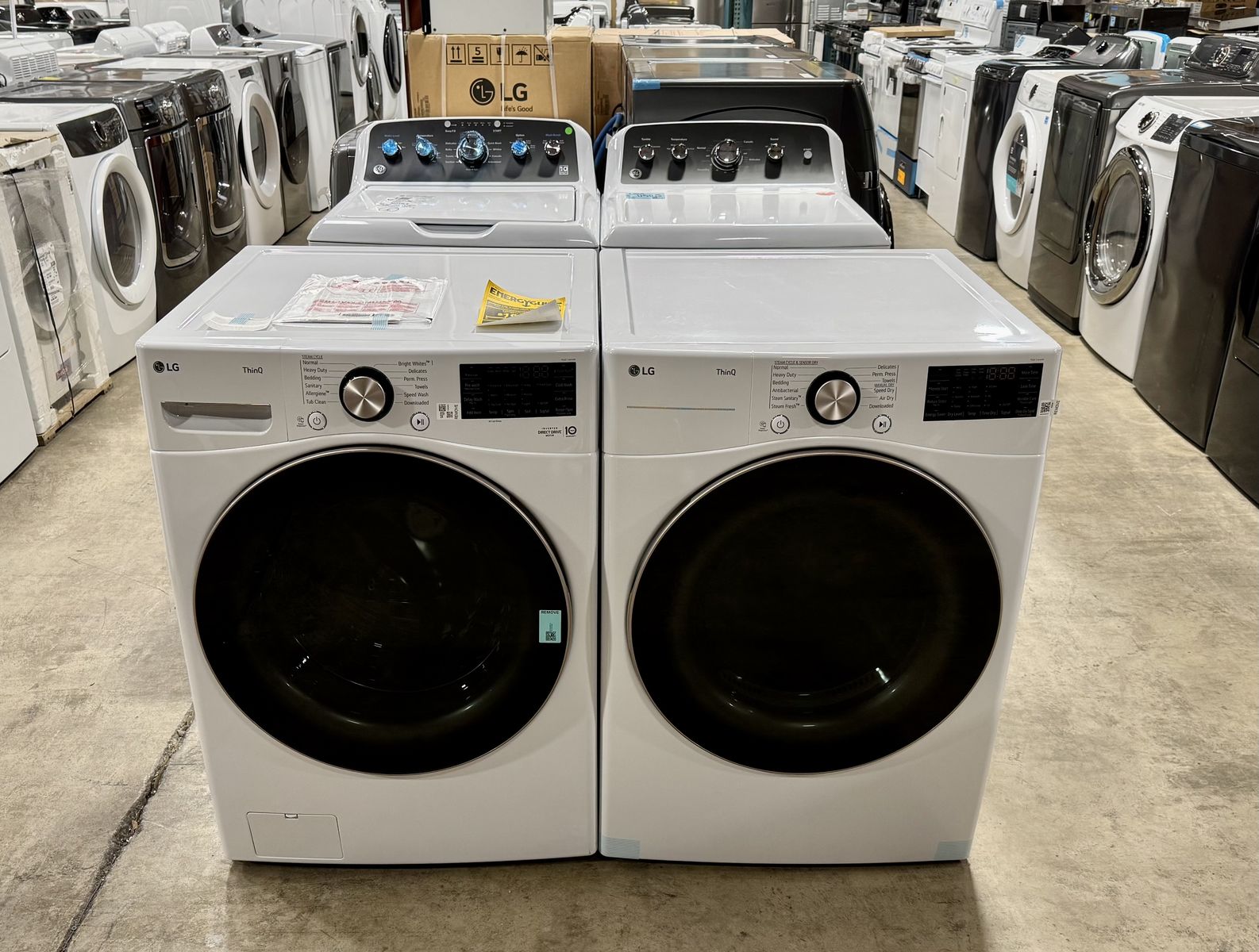 NEW LG SMART WASHER AND DRYER SET WITH WARRANTY