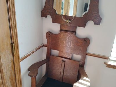 Antique Quarter-Sawn Oak Hall Tree with Storage Bench and Mirror
