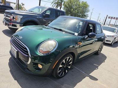 2017 MINI COOPER 5DOOR Base