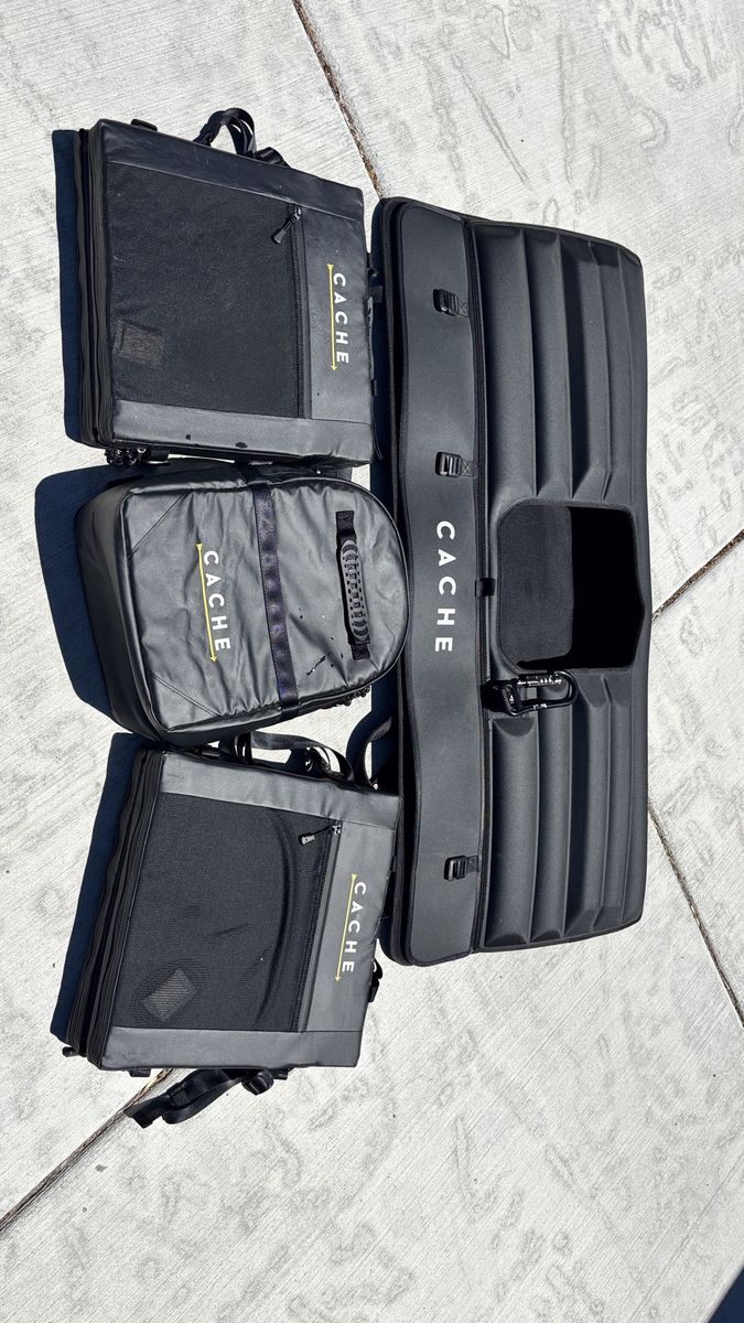 Cache Tailgate pad