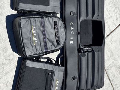 Cache Tailgate pad