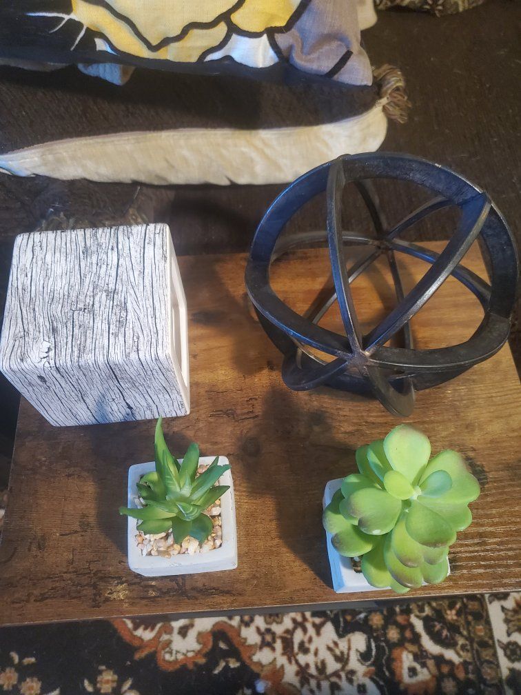 PENDING! Set of 4; Incl: 2 Faux Plants, & 2 Pcs Modern Home Decor