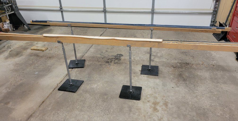 Wooden Quilting Frame with Metal Adjustable Stands and Bases