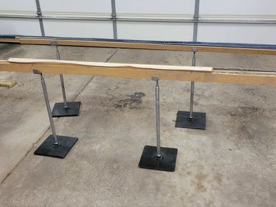 Wooden Quilting Frame with Metal Adjustable Stands and Bases