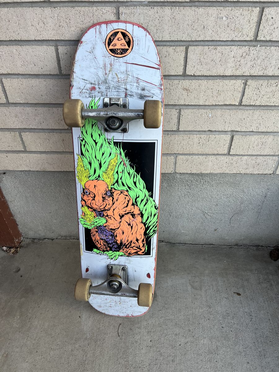 Welcome Skateboard Full Setup - Size 8.5