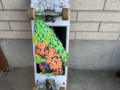 Welcome Skateboard Full Setup - Size 8.5