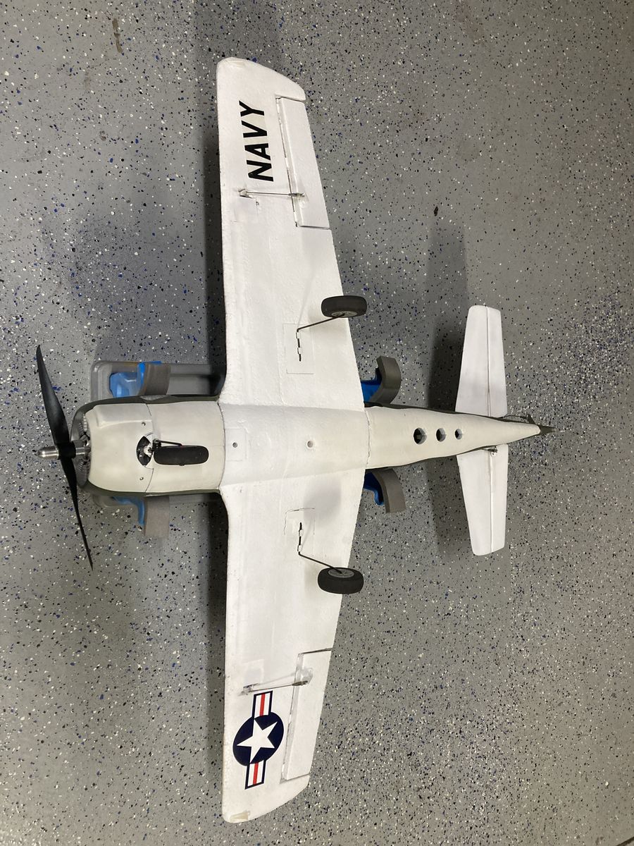 Main image 3