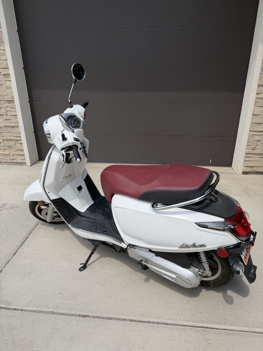 2018 KYMCO Like 150i Scooter – Only 1,333 Miles – Clean Title