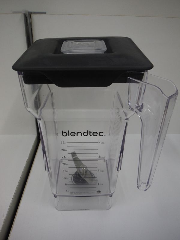 Blendtec Blender FourSide Jar Replacement Pitcher  W/Lid