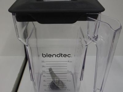 Blendtec Blender FourSide Jar Replacement Pitcher W/Lid