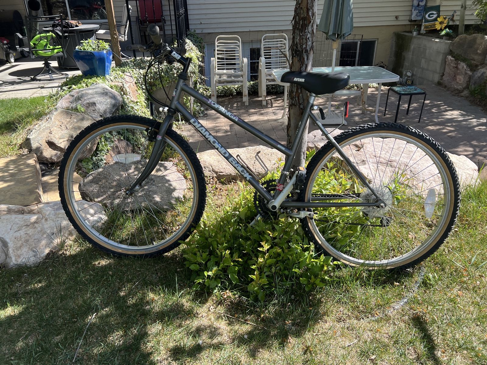 2 Diamond Back Mountain Bikes