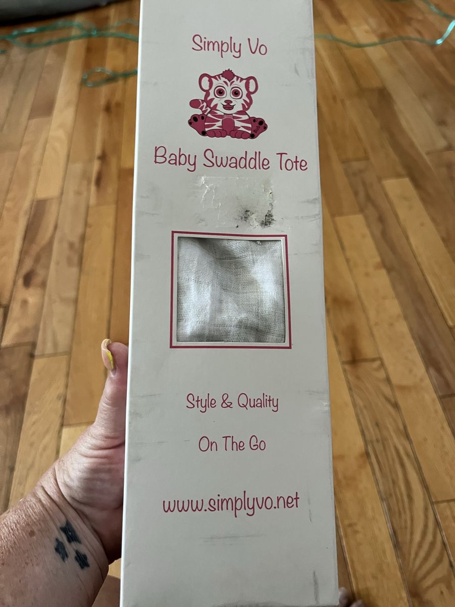 Simply Vo Ultra Premium Baby Swaddle Tote Muslin Blanket - Versatile & Portable