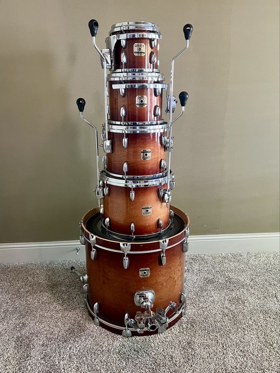 Gretsch Renown Maple 5 Piece Drum Kit Autumn Burst