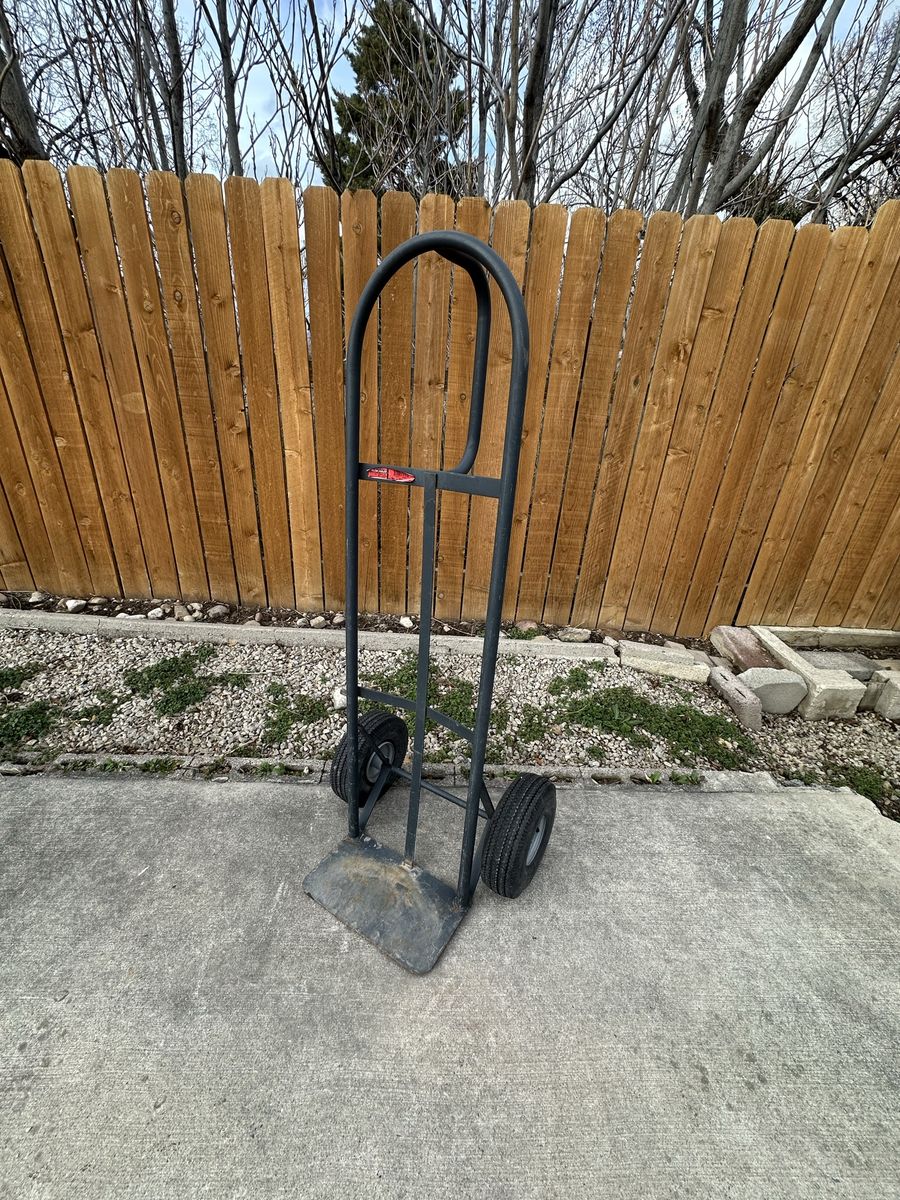 Milwaukee Hand Cart 600lb