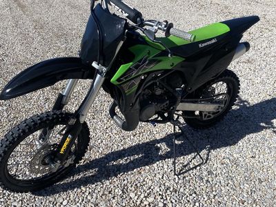 2019 KX 85
