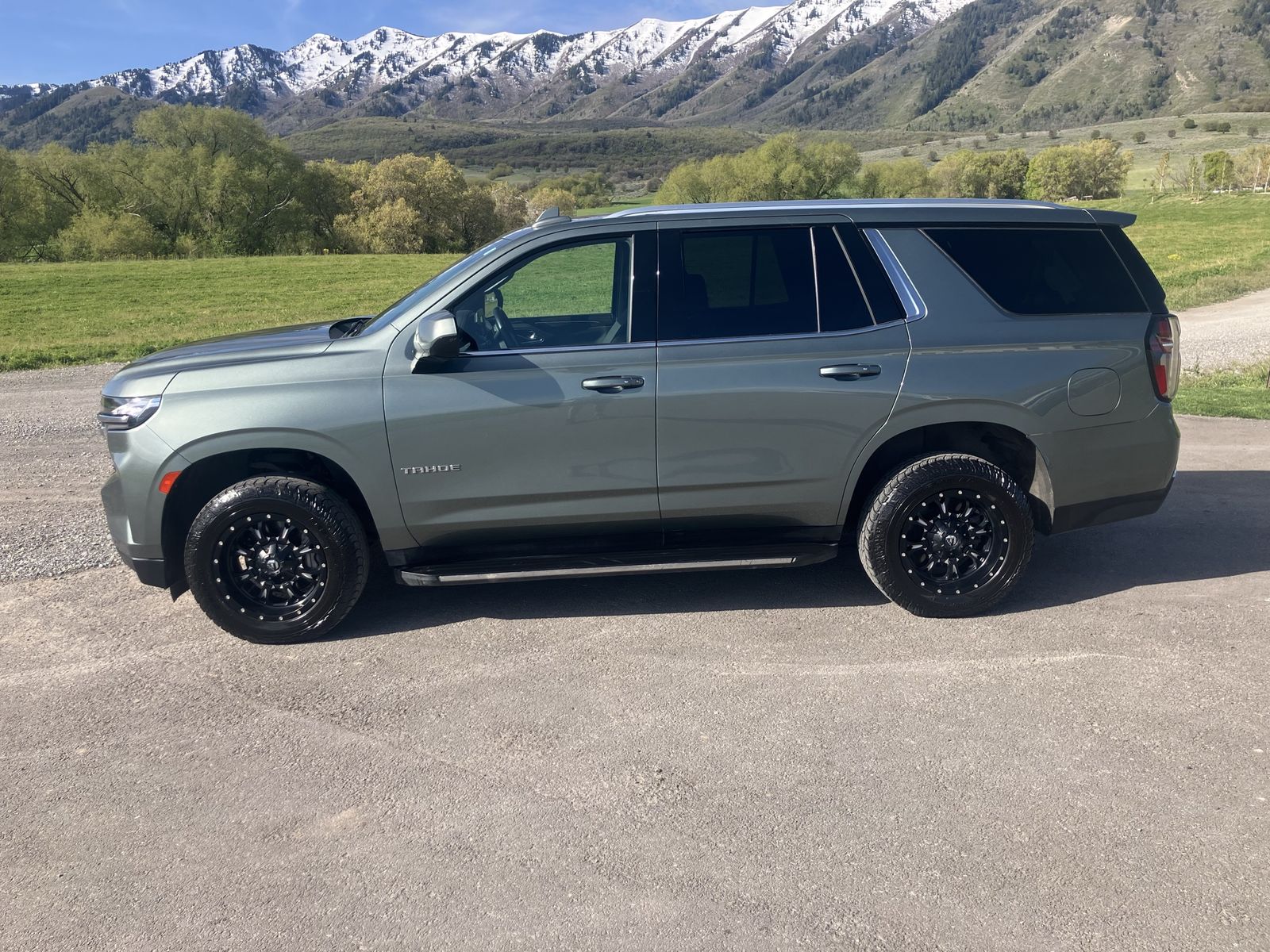 2023 Chevrolet Tahoe LS