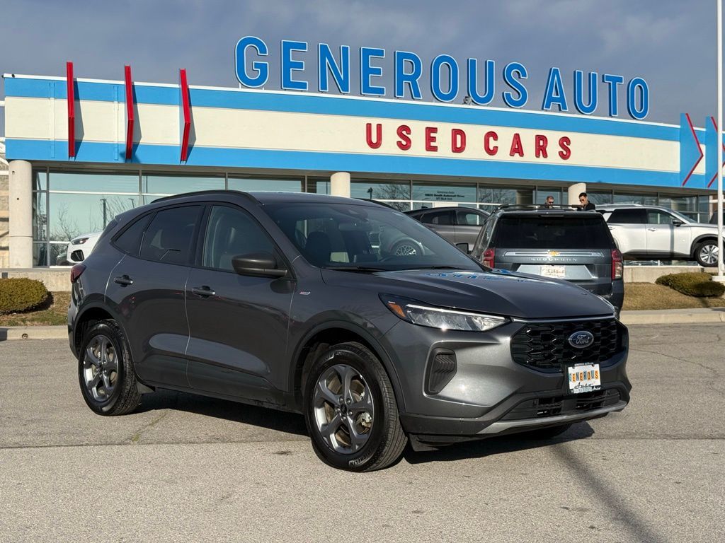 2025 Ford Escape ST-Line