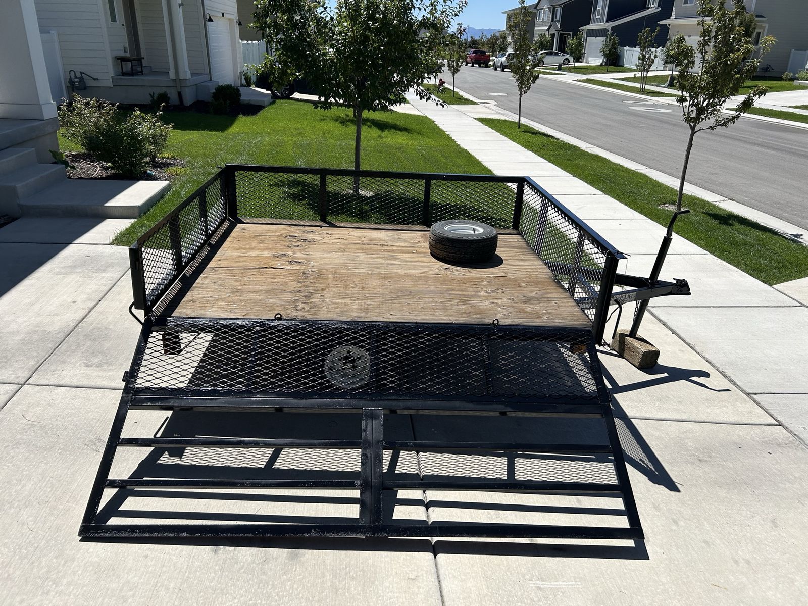 Utility trailer