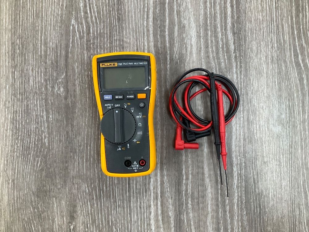 FLUKE 116 TRUE RMS MULTIMETER