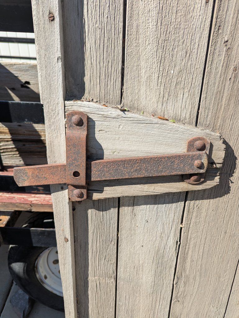 Main image 10