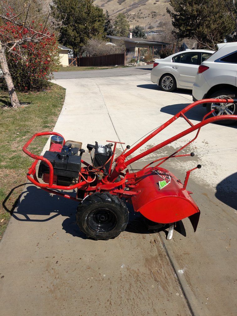 Troybuilt Horse Rototiller