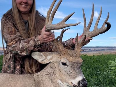 Whitetail Hunting Wyoming - Trophy Bucks - Limited Spots