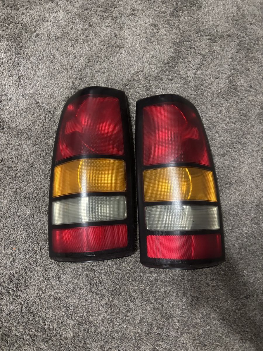 Gmc truck taillights 