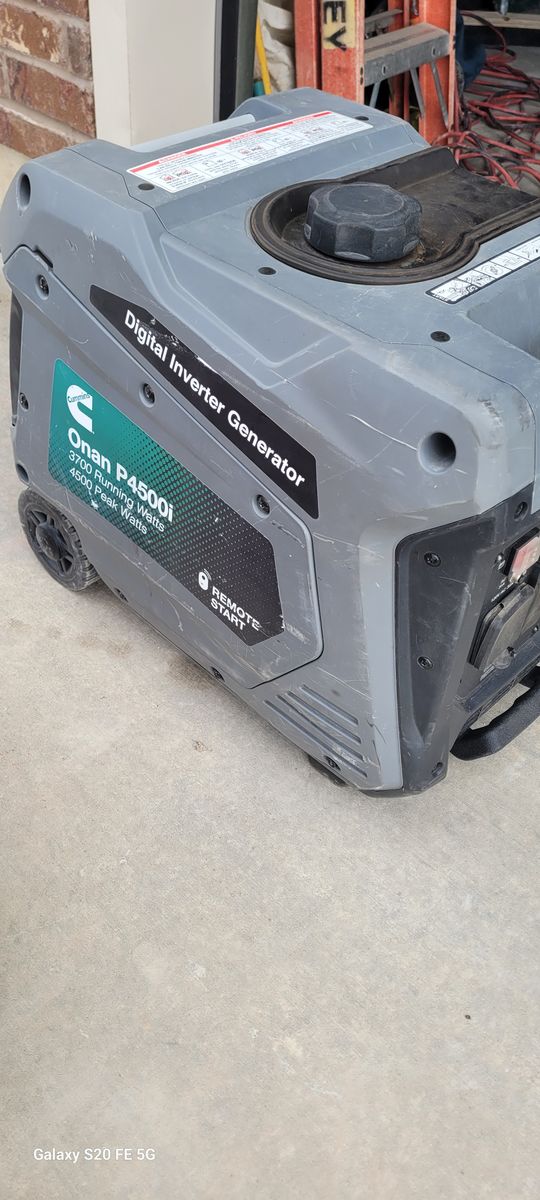 cummins onan P4500I generator