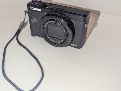 Canon Powershot G7 X Mark ||| Digital Camera Black