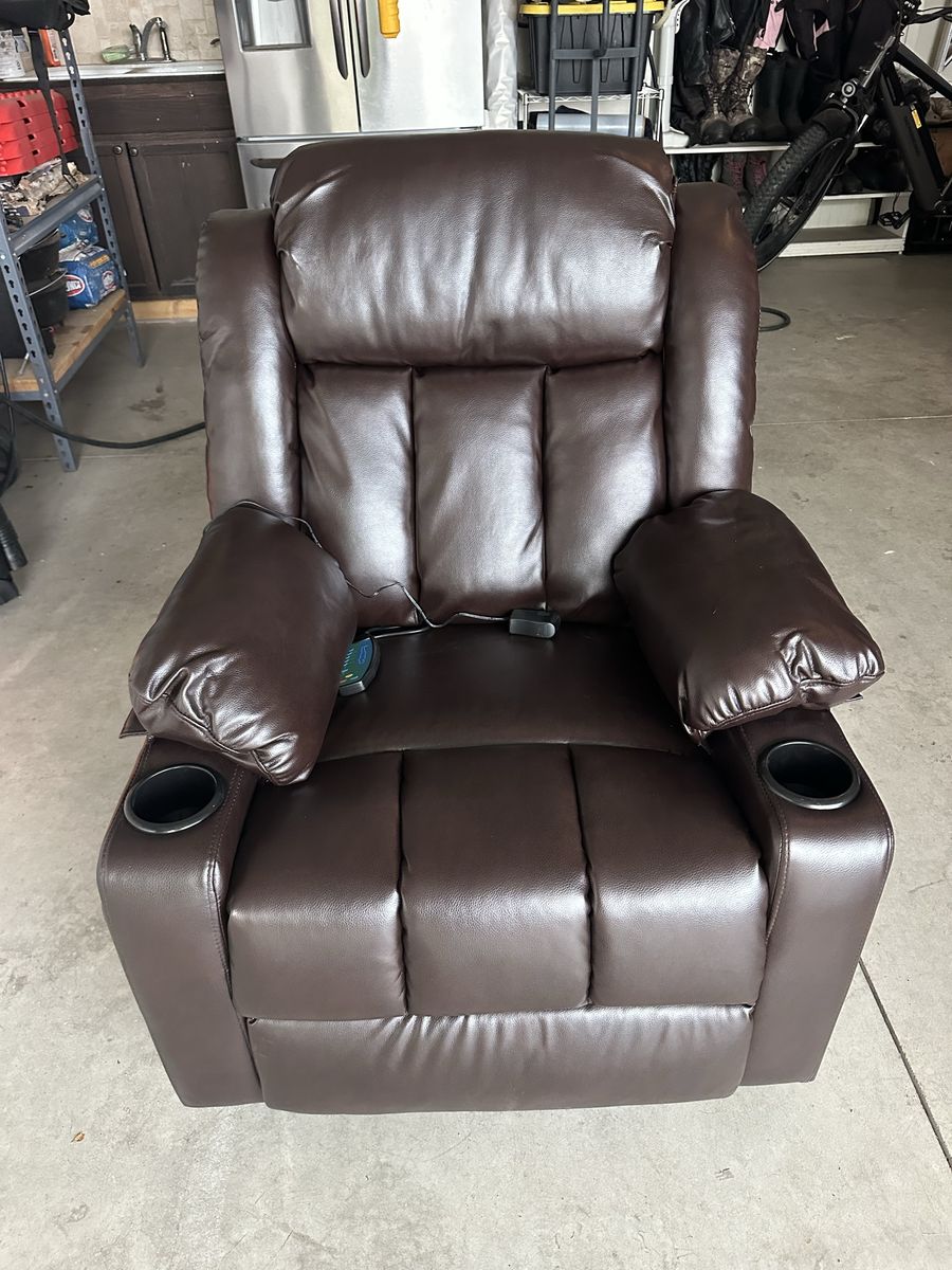 Comfortable Brown Faux Leather Recliner w/ Cupholders - Massage & Heat Function